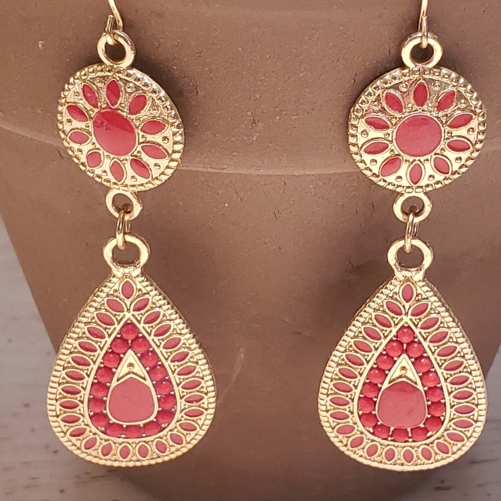 🌷Gold and red dangle earrings - Picture 2 of 4